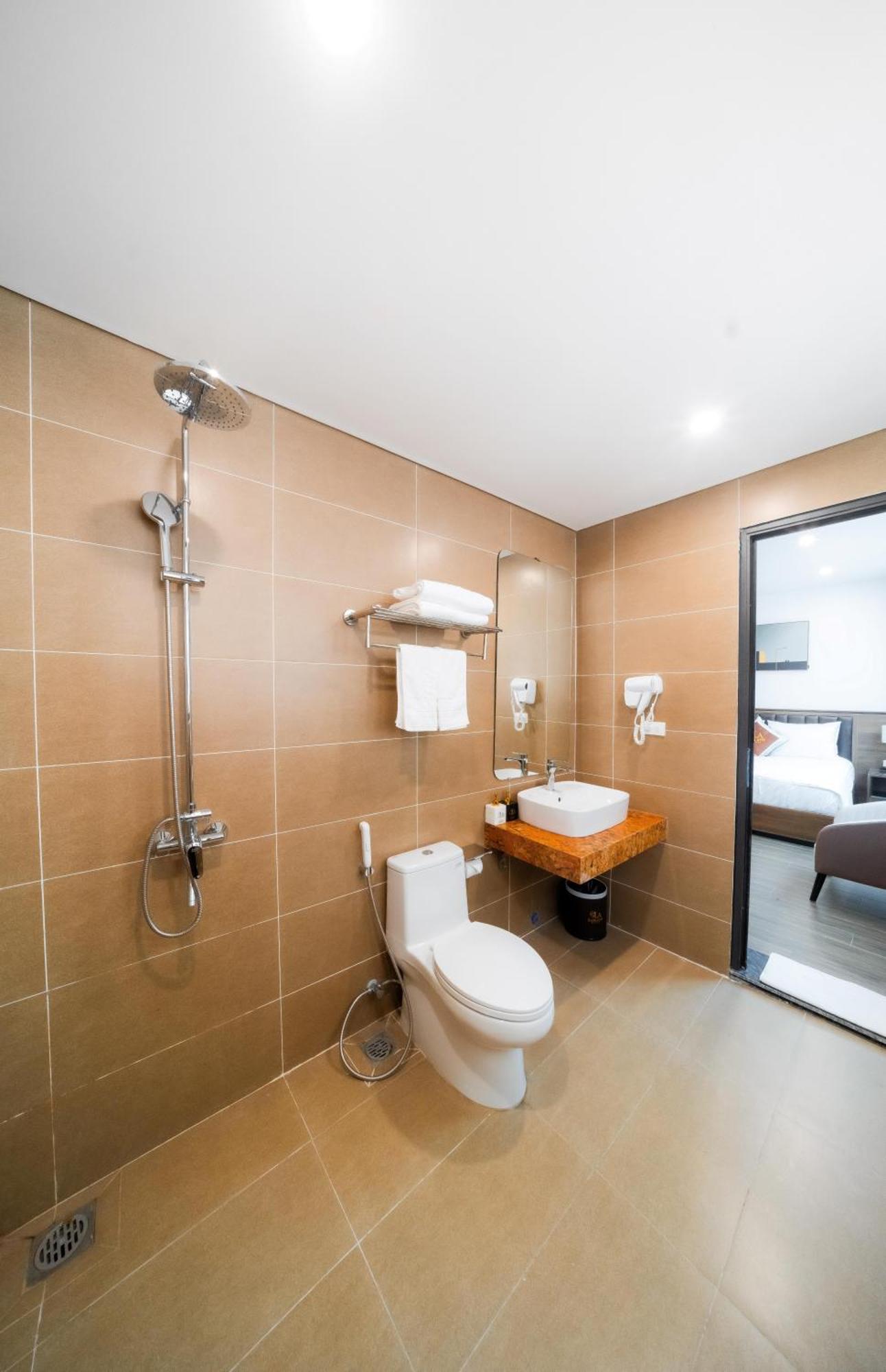 Lam Anh 6 Ngoai Giao Doan Bt4-10 Hotel 4*